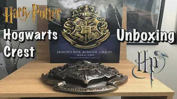 Распаковка настенного рисунка с гербом Хогвартса «Гарри Поттер» от The Noble Collection