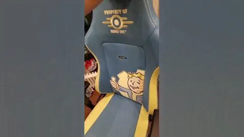 Noblechairs HERO Fallout Vault Tec Edition